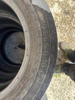 195/65R16C - 4