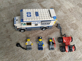 Lego City - set 60043 - Vězeňský transport - 4