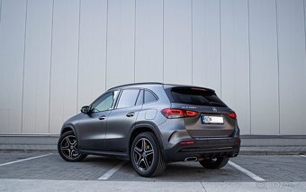 Mercedes-Benz GLA 200 d 4MATIC A/T - 4