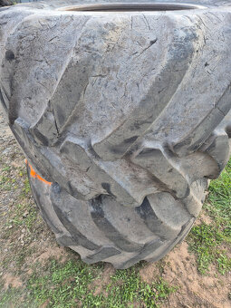 Pneu Nokian FOREST KING 710/45-26.5 - 4