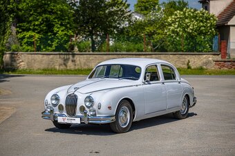 Jaguar MKI - 4