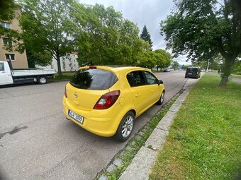 Opel corsa - 4