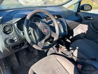 Rozprodám Seat Altea z roku 2006 na náhradní díly - 4