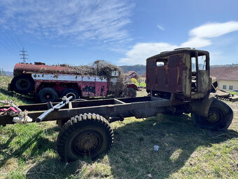 Tatra T128 - 4