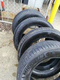 Pneu 205/55 R 16 Michelin. - 4