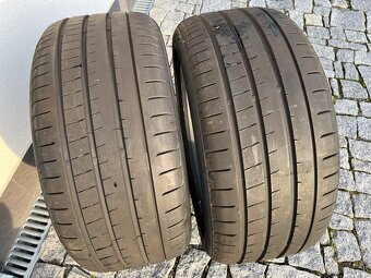Prodám 2 ks Yokohama Advan Sport V107 275/40 R20 106W - 4