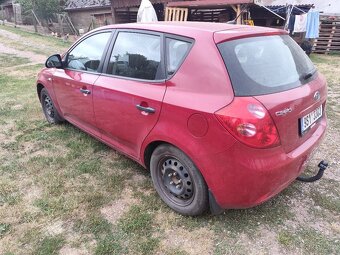 Kia ceed - 4