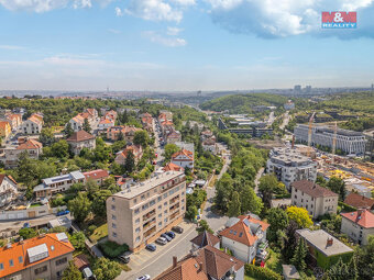 Prodej bytu 5+1 a větší, 143 m², Praha, ul. Na Farkáně III - 4