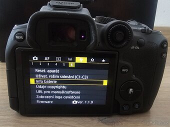 Canon EOS R7 - 4