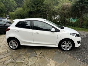 Prodám MAZDA 2 1.3 63kw - NOVÁ CENA - 4