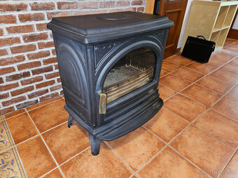 Litinová krbová kamna GODIN LE CARVIN 10,5kw - 4