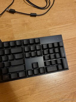 Cooler Master Černá Herní Klávesnice - 4