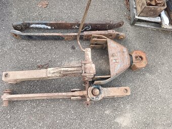 Prodám závěs ramena hydrauliky agrohak - 4