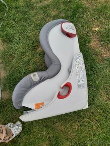 Dětská autosedačka Britox Römer  Sedačka je do 18 kg - 4