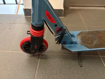 Dětská koloběžka OXELO s brzdou a odpružením MID5 - 4