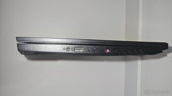 Herní notebook Acer Nitro 5 – Ryzen 5, Radeon RX 560X, 12 GB - 4