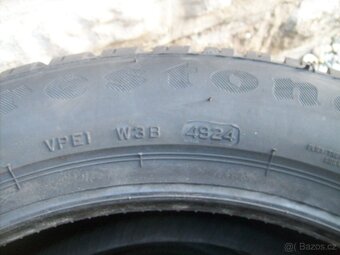 zimní pneu na Kamiq Octavia IV 205.55.17 95V XL - 4