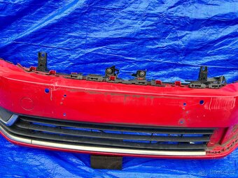 VW Passat B7 přední nárazník - 4