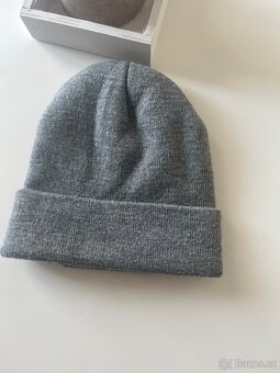 Pěkná čepice Calvin Klein. - 4