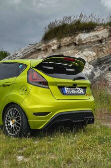 Ford Fiesta mk7 (st Look) - 4