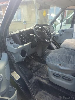 Ford transit tourneo 2.2 tdci 103 kw 2011 - 4