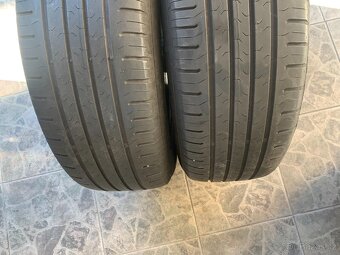 VW Passat 215/60/16 - 4