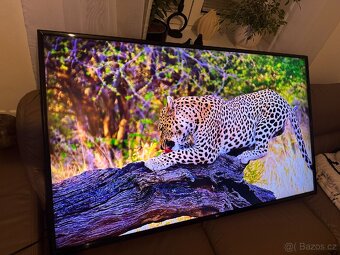 165cm LG smart TV - 4