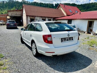 Škoda Superb 2.0tdi DSG TOP STAV TAŽNÉ BEZ KOROZE - 4