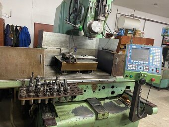 Nabízím k prodeji SP161 CNC . Obráběcí centrum CNC ,nářadíí - 4