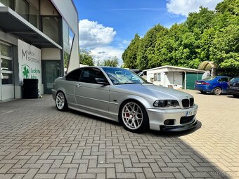 BMW e46 330ci - 4