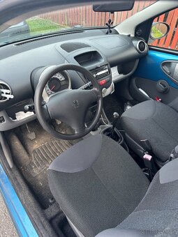 Peugeot 107 1.0i - 4