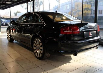 Audi A8 4,2 FSI quattro 4x4 tiptronic benzín automat - 4