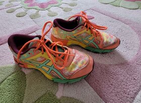 Běžecké boty Asics Noosa Tri vel. 37 - 4