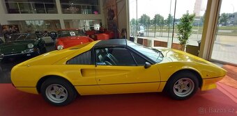 Ferrari 308 GTS z roku 1979 - 4