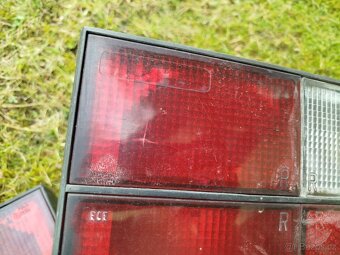 Porsche 944 zadní světla - 4