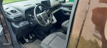 Opel Combo Life 1,5 Blue hdi 96kw r.v. 10/2019 - 4