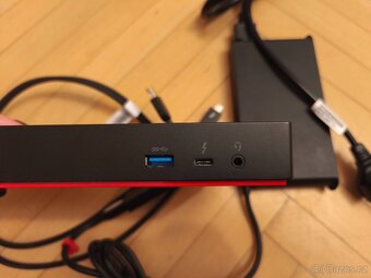 Lenovo ThinkPad Thunderbolt 3 Workstation Dock Gen 2 - 4