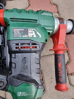 Vrtací kladivo Parkside - 4