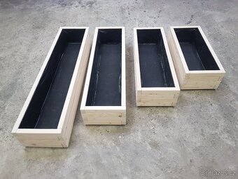 Masivní dřevěné truhlíky - 4