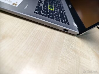 ASUS A510, Intel N4020, 8GB DDR4, 256GB SSD . záruka - 4