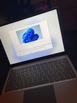 Microsoft Surface Laptop Go – 256 GB - 4