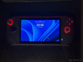 MSI Claw A1M Intel Core Ultra 7 155H + Cestovní pouzdro - 4