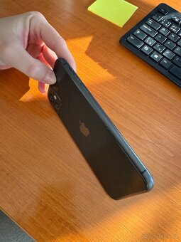 iPhone 11 64gb - 4