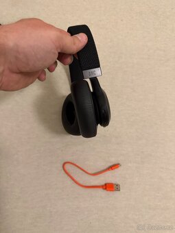 Sluchátka JBL Live 770NC - 4