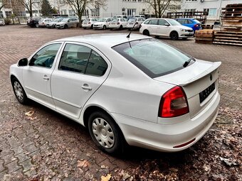 Škoda Octavia II 1.2 TSi 77 kW Facelift - havarovaná - 4