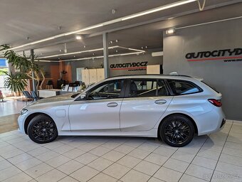 BMW Řada 3 330e xDrive ADVANTAGE, ČR, DPH - 4