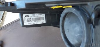 Přední světlo Ford Kuga - 4