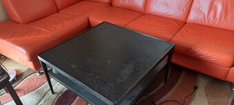 Kožená sedačka a stůl - 4