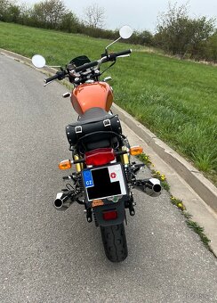 Royal Enfield Interceptor 650 - 4
