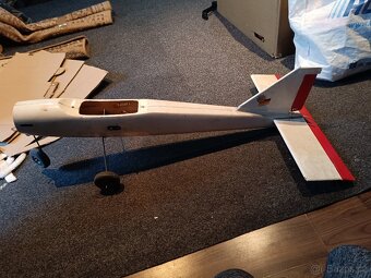 RC model letadla k opravě - 4